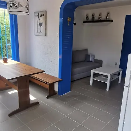 Apartman A Goeroeg Kis Haz Velence